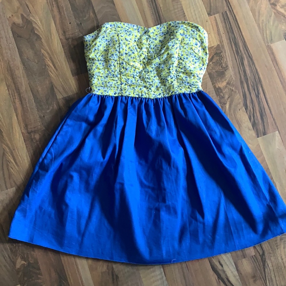 My Michelle yellow floral blue dress sz 7